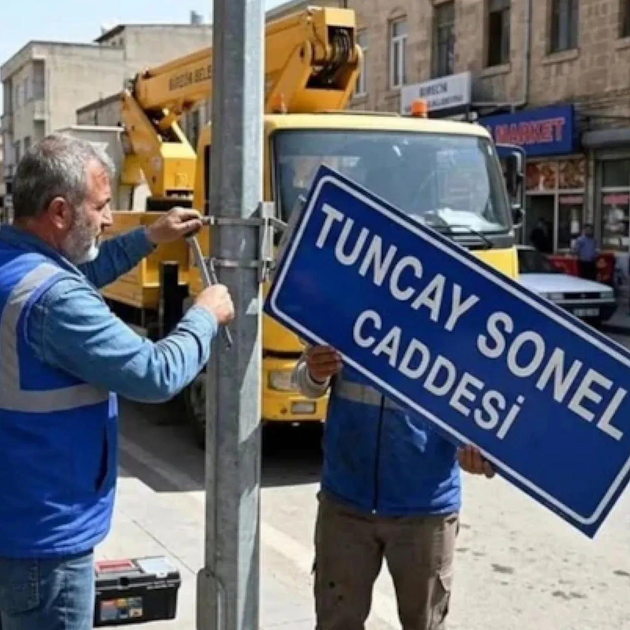 Urfa’da Tuncay Sonel’in Adı Sokaktan Söküldü